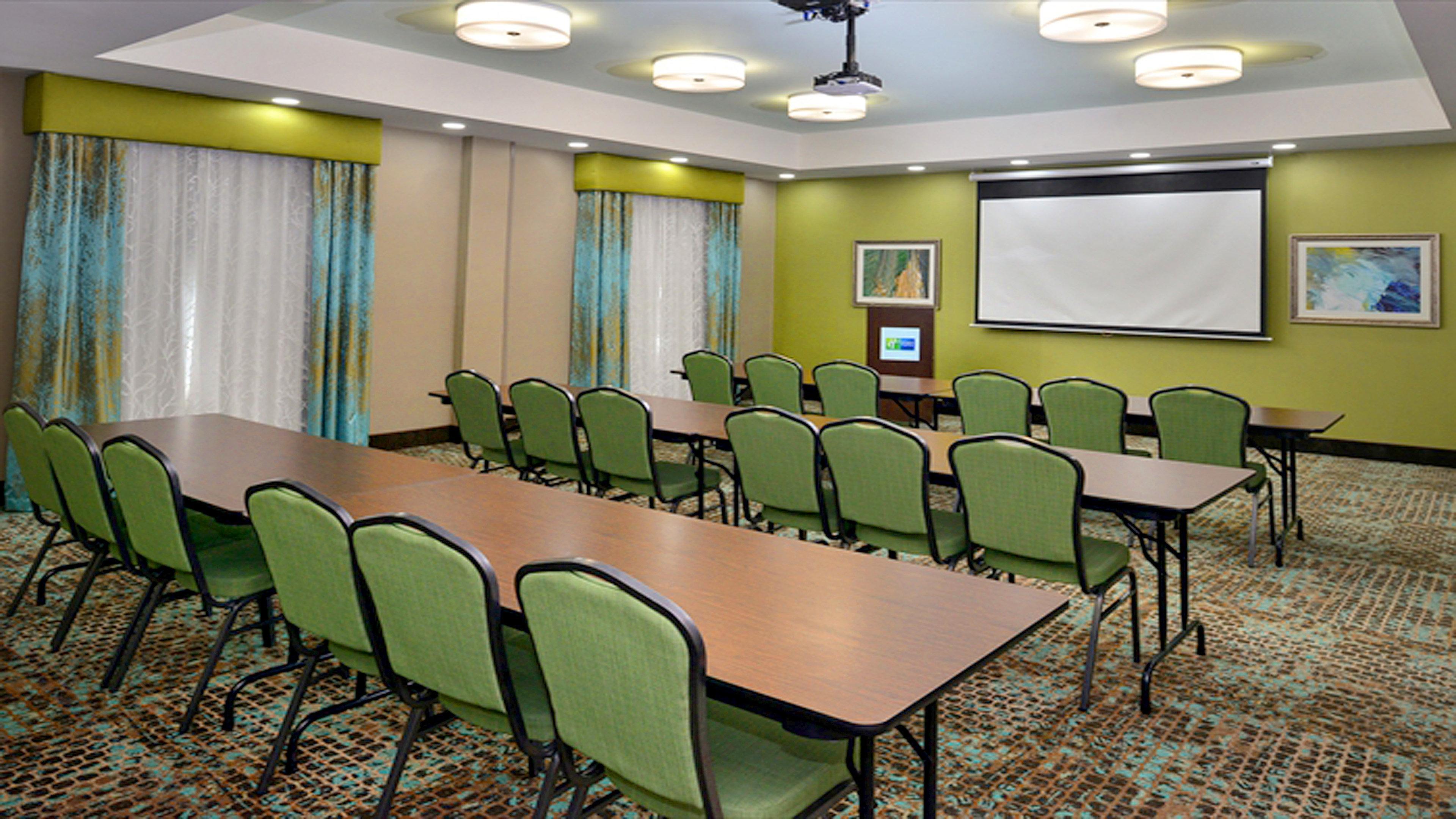 Holiday Inn Express And Suites Schulenburg By Ihg Exterior foto