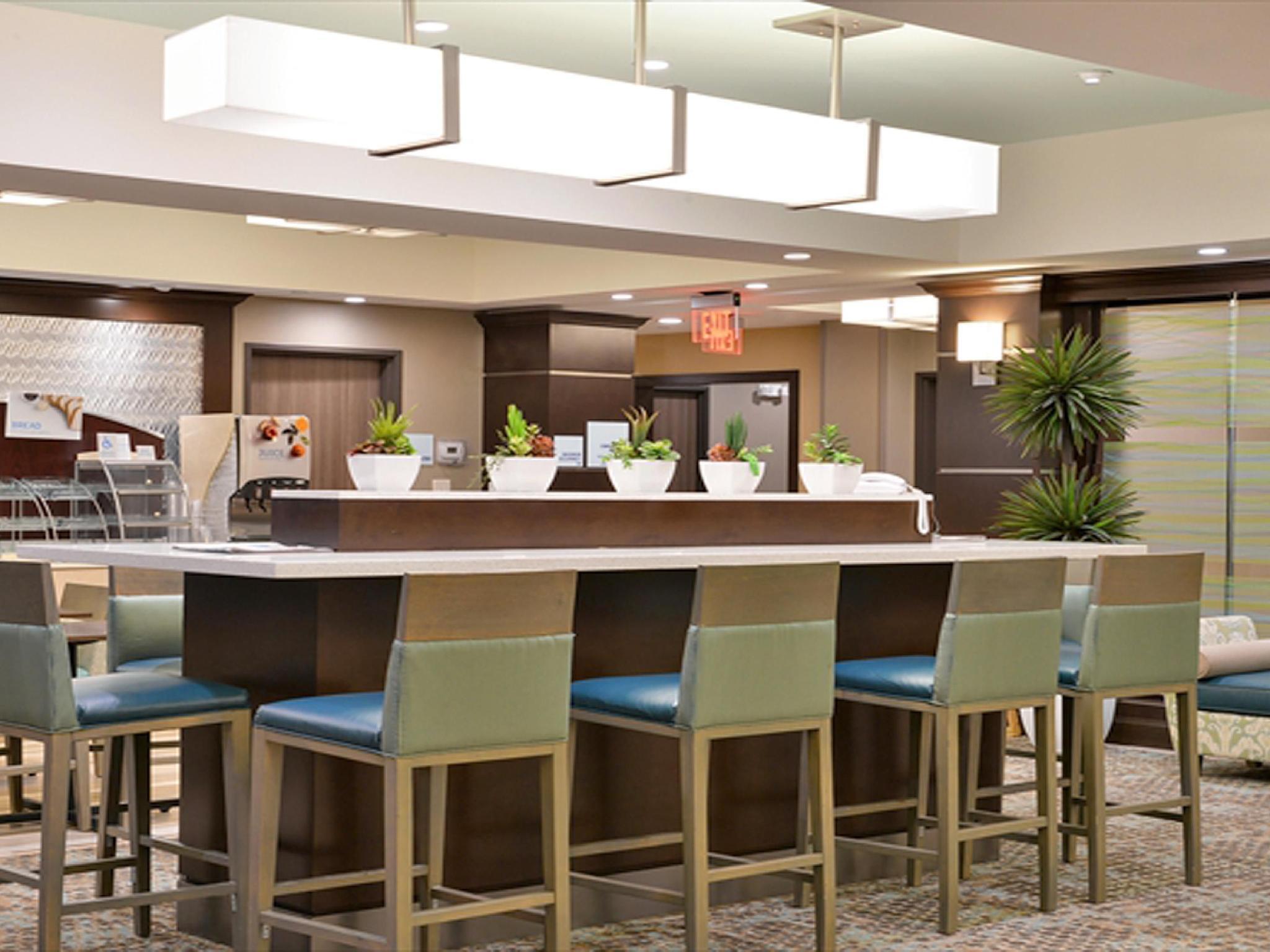 Holiday Inn Express And Suites Schulenburg By Ihg Exterior foto